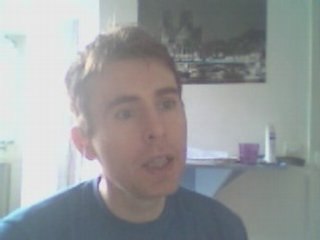 Wiwi égratigne "Côté banjo côté violon"