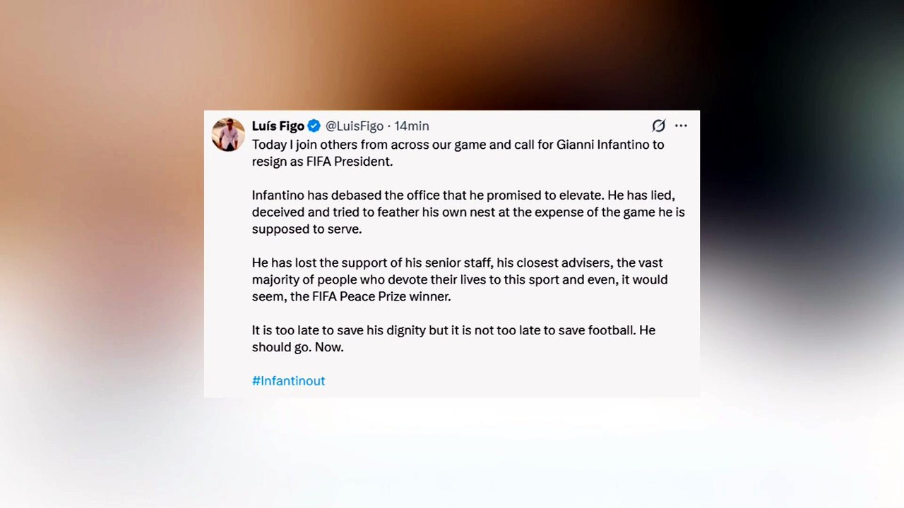 El exfutbolista Luis Figo pide la dimisión de Infantino