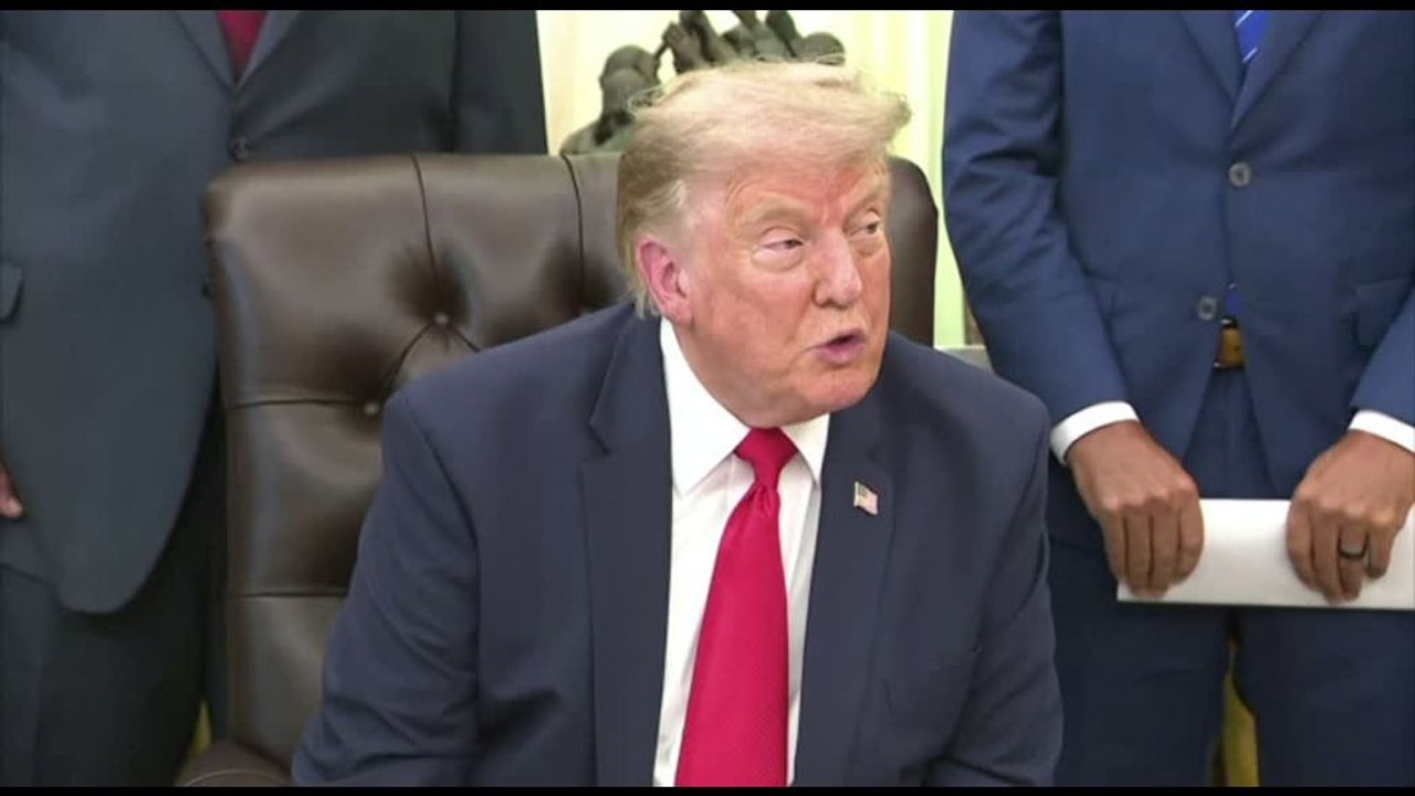 Hormuz, Trump minaccia l'Iran: Teheran frena sull'accordo
