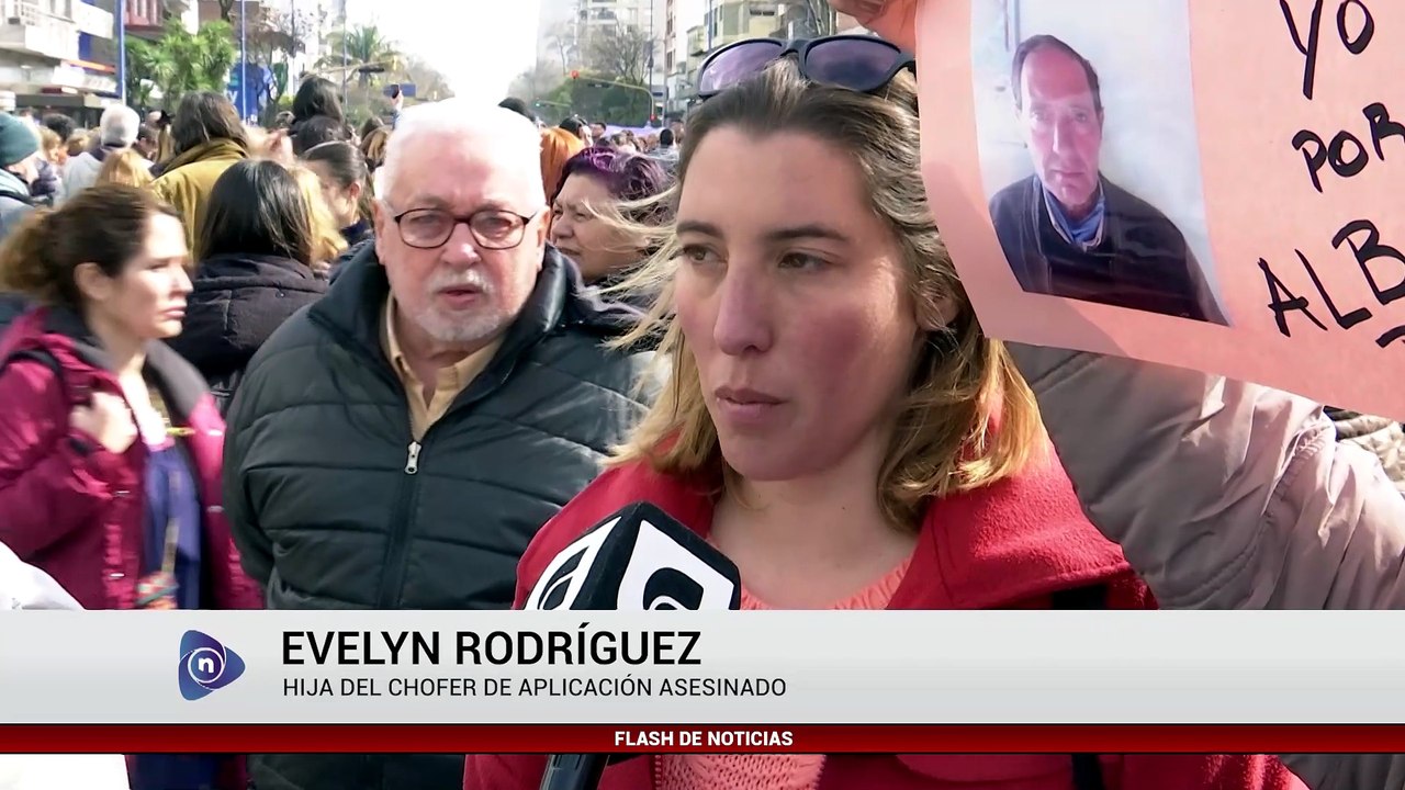 VECINOS MARCHARON PARA PEDIR SEGURIDAD