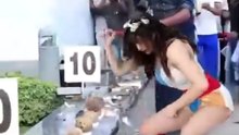 Coconut-cracking contest