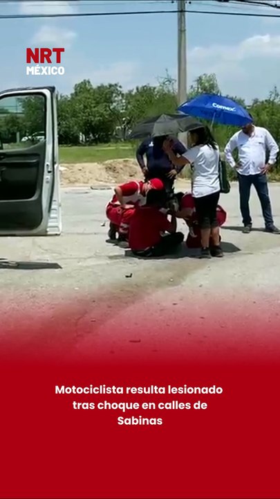 Motociclista resulta lesionado tras choque en calles de Sabinas