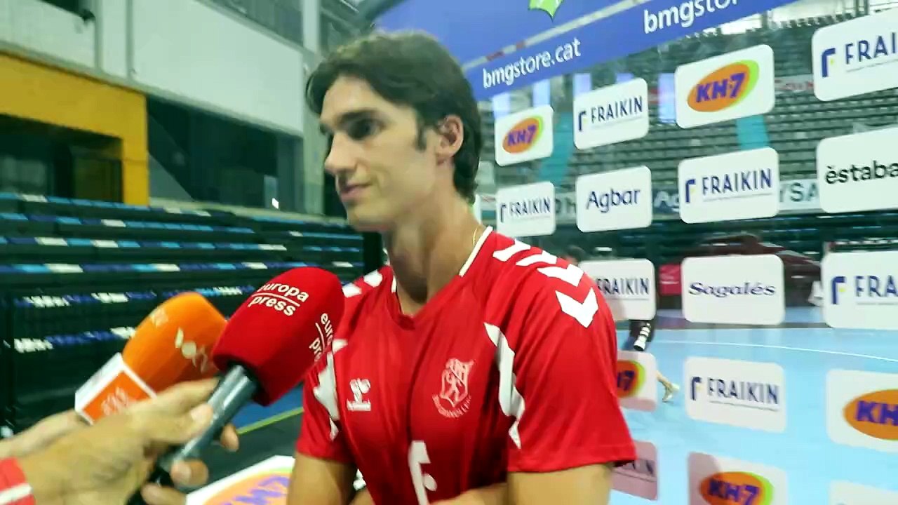 Pablo Urdangarin empieza nueva temporada con los Fraikin Granollers y un nuevo cambio de look