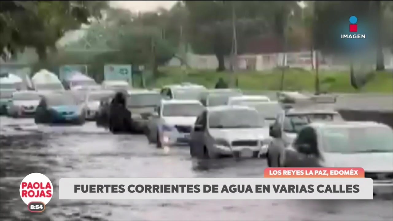 Calles inundadas y autos varados por fuertes lluvias | De Pisa y Corre con Paola Rojas