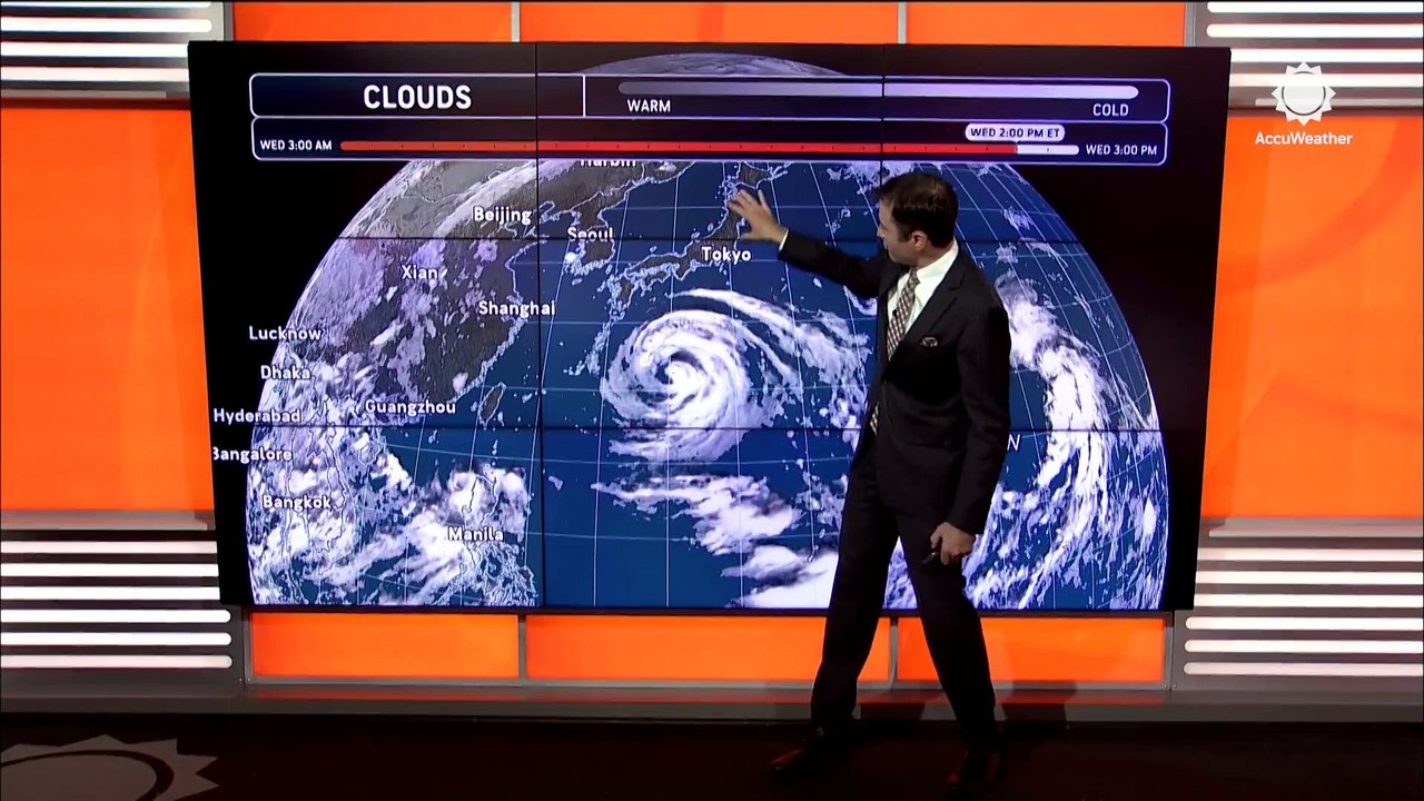 Typhoon Dolphin pushes west toward Okinawa and China