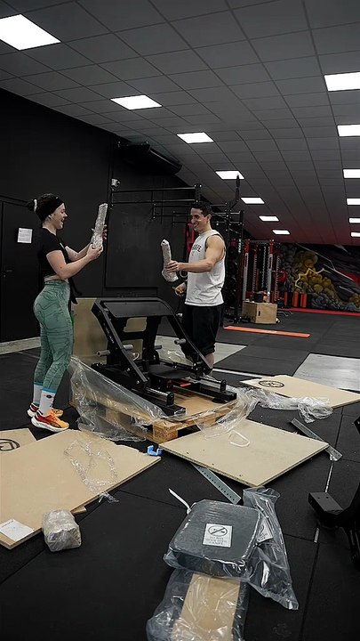 Building my new Hip thrust fitness machine !! 🙏