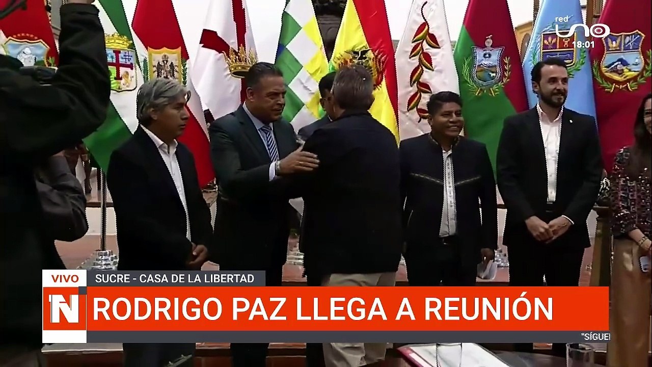RODRIGO PAZ LLEGA A REUNIÓN CON GOBERNADORES