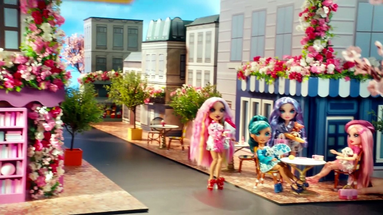 Rainbow High: New Pretty In Paris Dolls Commercial!