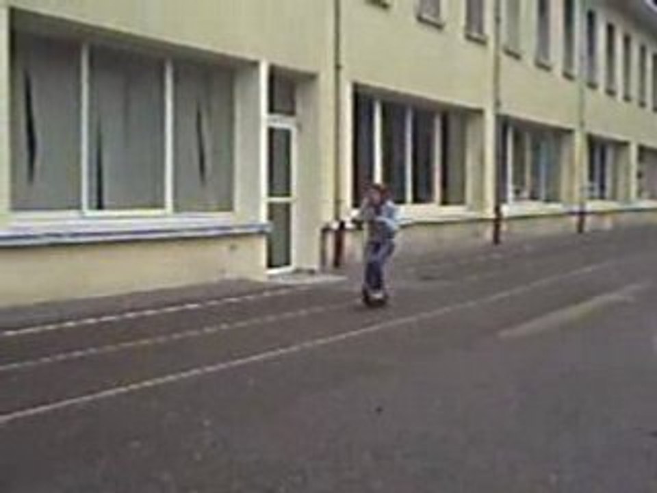 TROTINETTE ELECTRIQUE