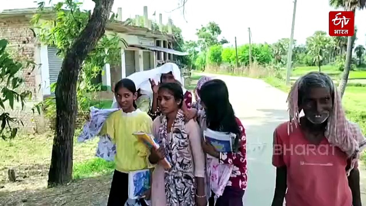 बिहार का वो गांव जहां कदम रखते ही चमक जाती है ब...