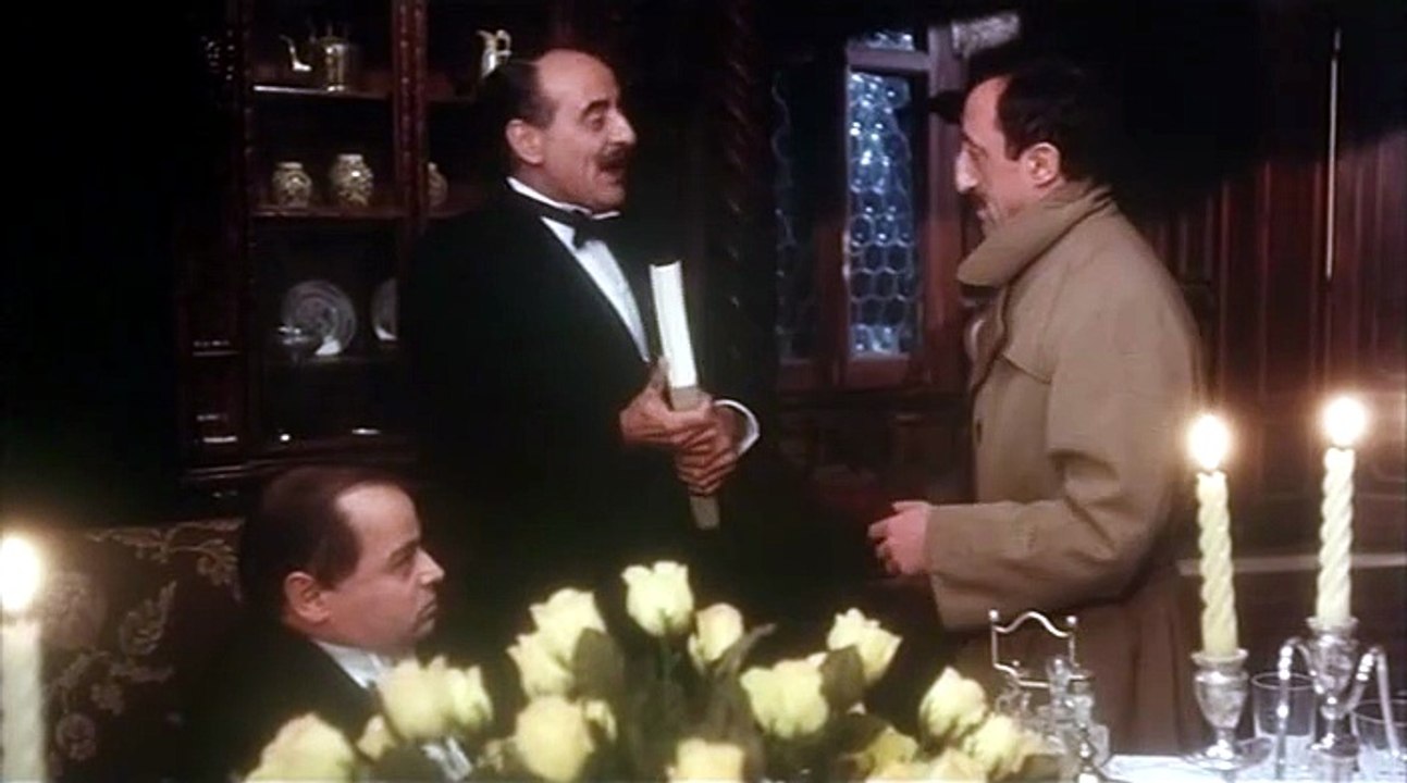 Tutti defunti... tranne i morti(Pupi Avati.1977)Gianni Cavina,Francesca Marciano,Carlo Delle Piane,Greta Vayan,Michele Mirabella