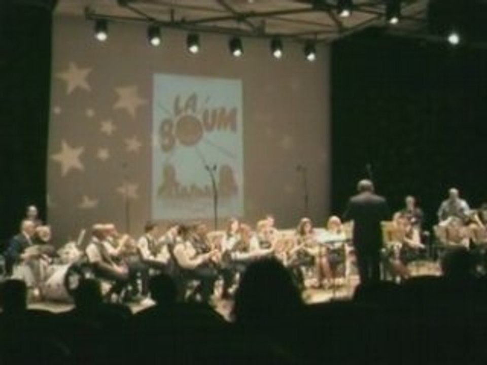 Medley de Cosma avec la boum par l'avenir Pavillonnais