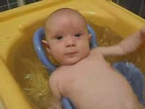 Ah ! c'qu'on est bien, quand on est dans son bain !!!