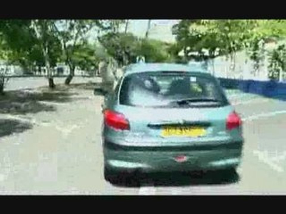 [dancehall video]Admiral T Feat Tiwony & Curtis -