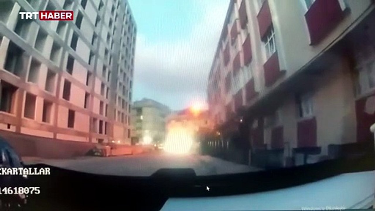 Bahçelievler’de binanın çökme anı kamerada