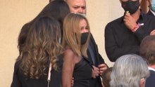 Ana Obregón y Alessandro Lequio, consolados por familiares y amigos en el funeral de Álex