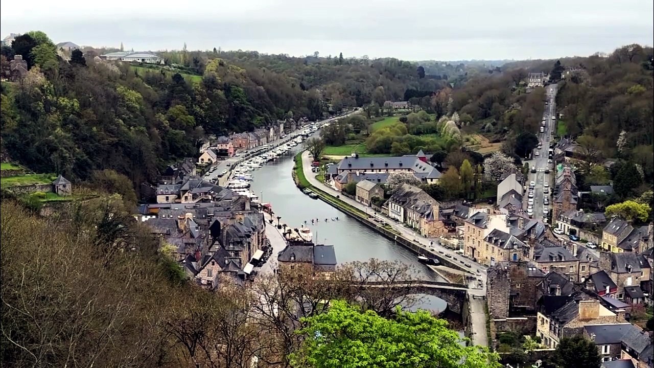 Dinan