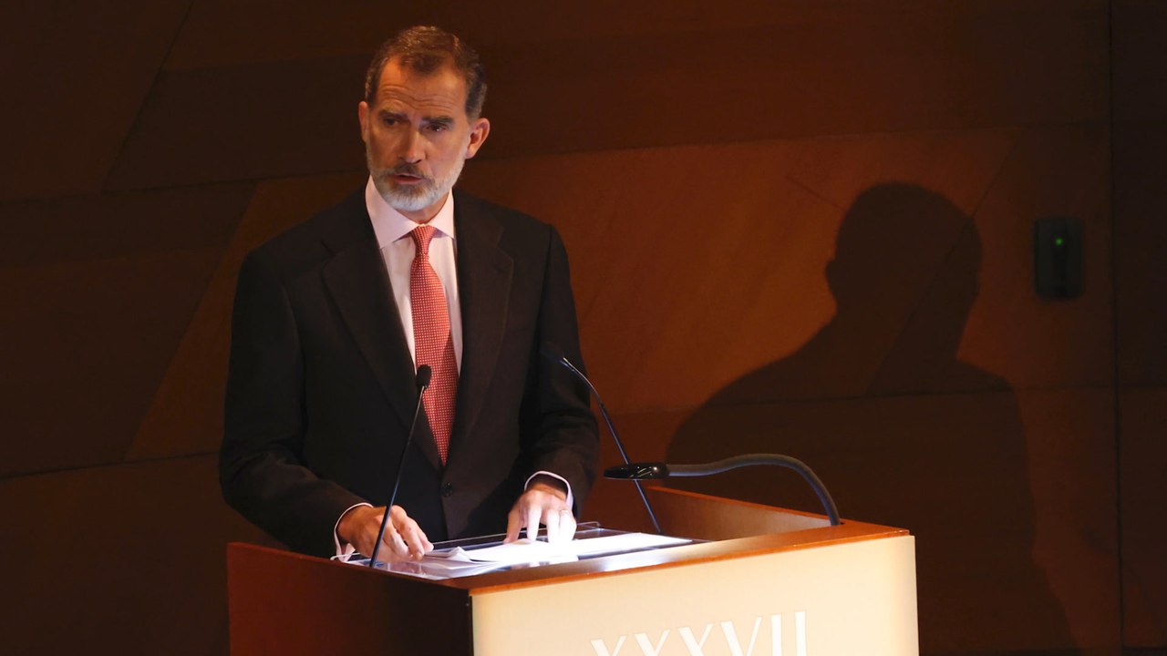 Los 'piropos' del Rey a Vicente Vallés provocan carcajadas