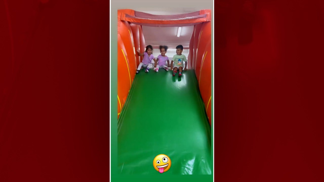 Colchonetas, toboganes... los divertidos juegos de Georgina Rodríguez con sus niños