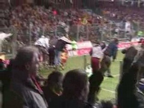 VIDEOS TRIBUNE Lens-Losc Derby 2003 - 09 - Les Rt Se Bougent