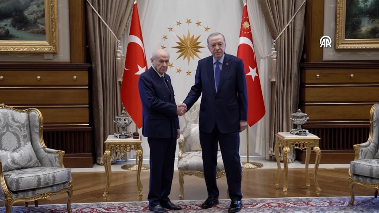 Cumhurbaşkanı Erdoğan, MHP Genel Başkanı Bahçeli'yi kabul etti