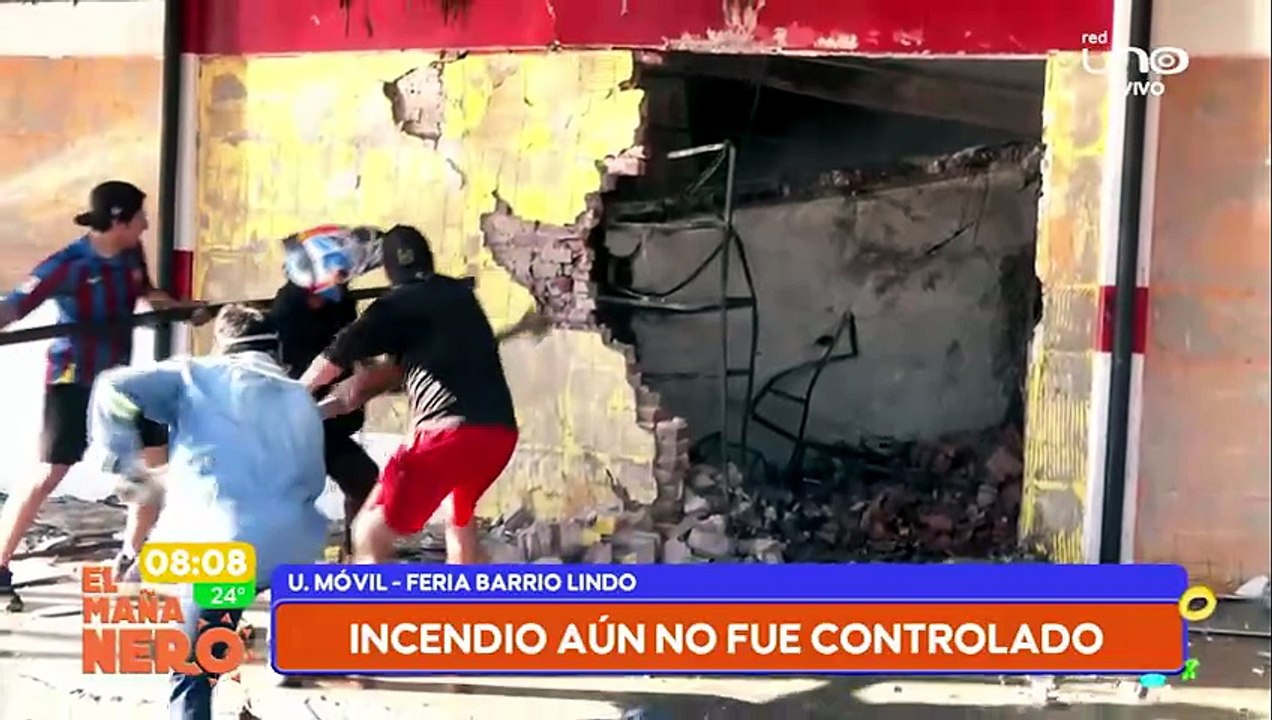 MÁS DE 4 HORAS DE INCENDIO