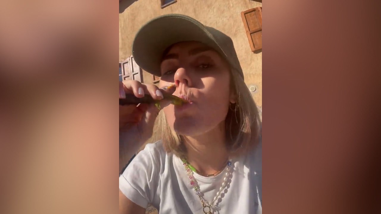Anna Ferrer pasa el fin de semana con su padre, Albert Ferrer
