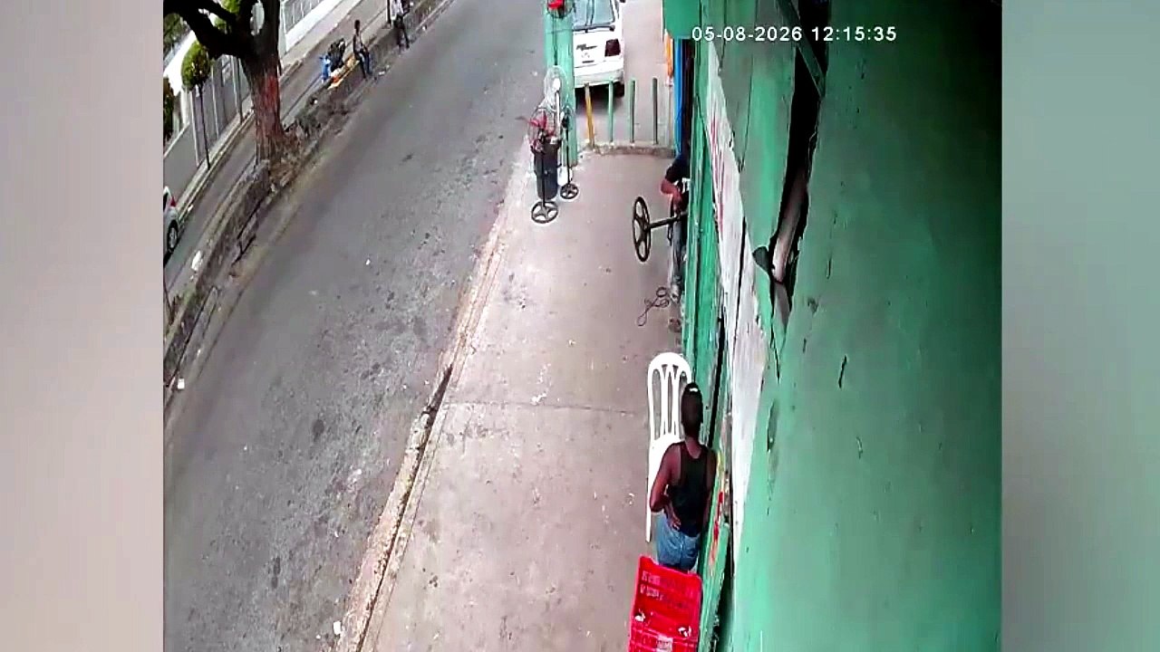 Cámaras captaron el momento del accidente en Los Ríos que dejó tres fallecidos