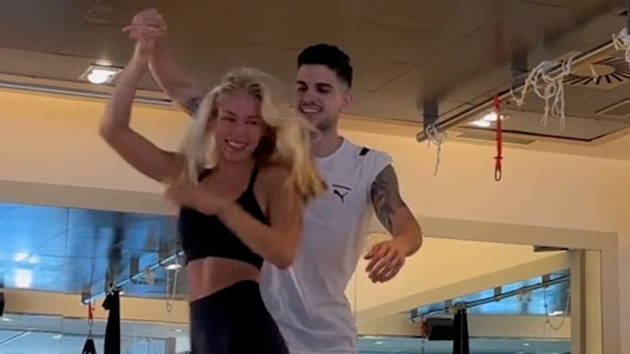 El increíble baile (con tomas falsas incluidas)...