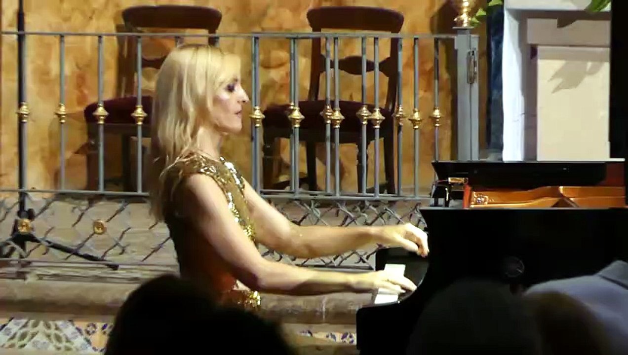 RESUMEN CONCIERTO ESTHER TOLEDANO EN CABRA DE MORA
