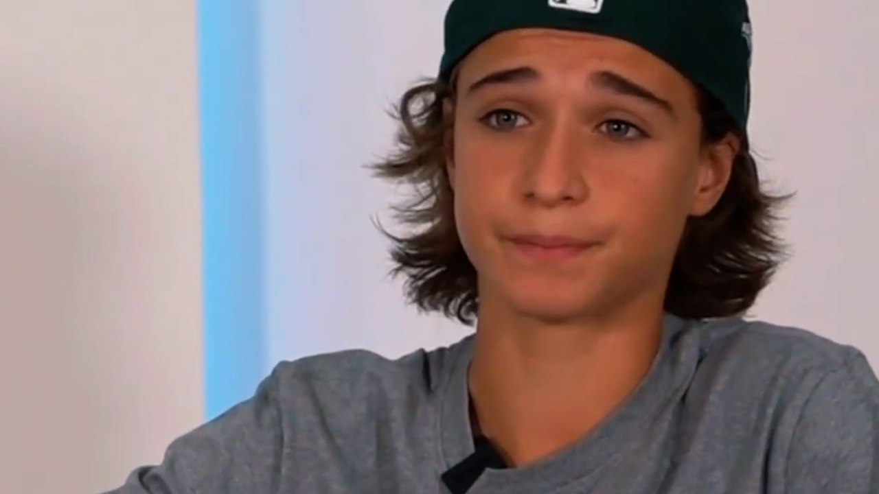 El hijo de Antonio Orozco de 16 años concede su...