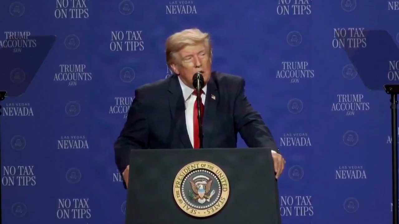 Trump utiliza la crisis migratoria en Ceuta para reforzar su discurso contra la inmigración irregular.