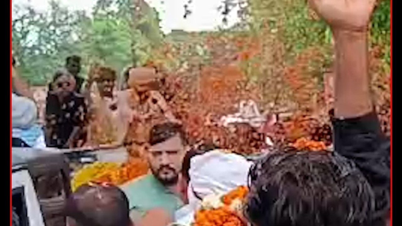 बृजभूषण शरण सिंह की घर वापसी पर शक्ति प्रदर्शन, बेटे करण भूषण ने क्या कहा?