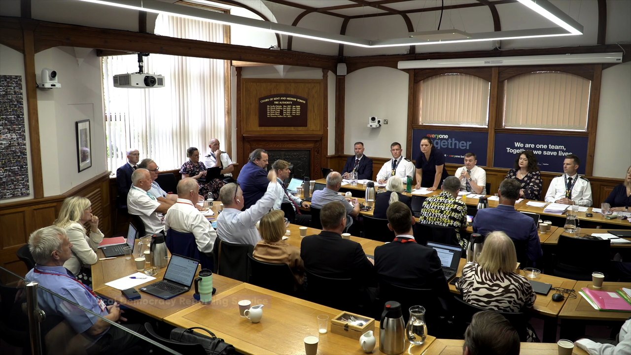 Controversial plans to scrap fire stations rejected by fire authority