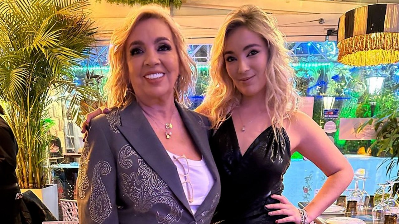 Así es Carmen Rosa Almoguera, la hija abogada de Carmen Borrego que se ha convertido en uno de sus grandes apoyos
