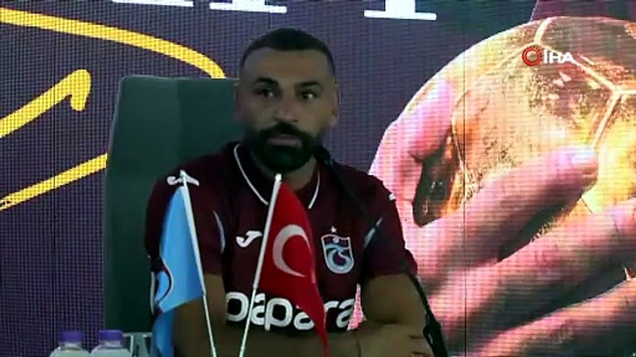 Trabzonspor’da Salah yaklaşık 30 bin taraftar önünde imza attı | Ajansspor | IHA
