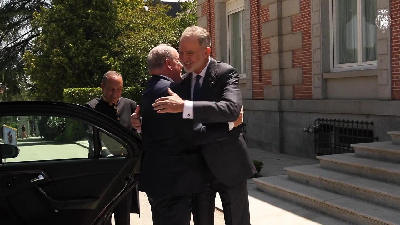 GIF HORIZONTAL Felipe Y Alberto De Mónaco