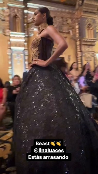 Lina Luaces arrasa en el desfile de Giannina Azar en Nueva York