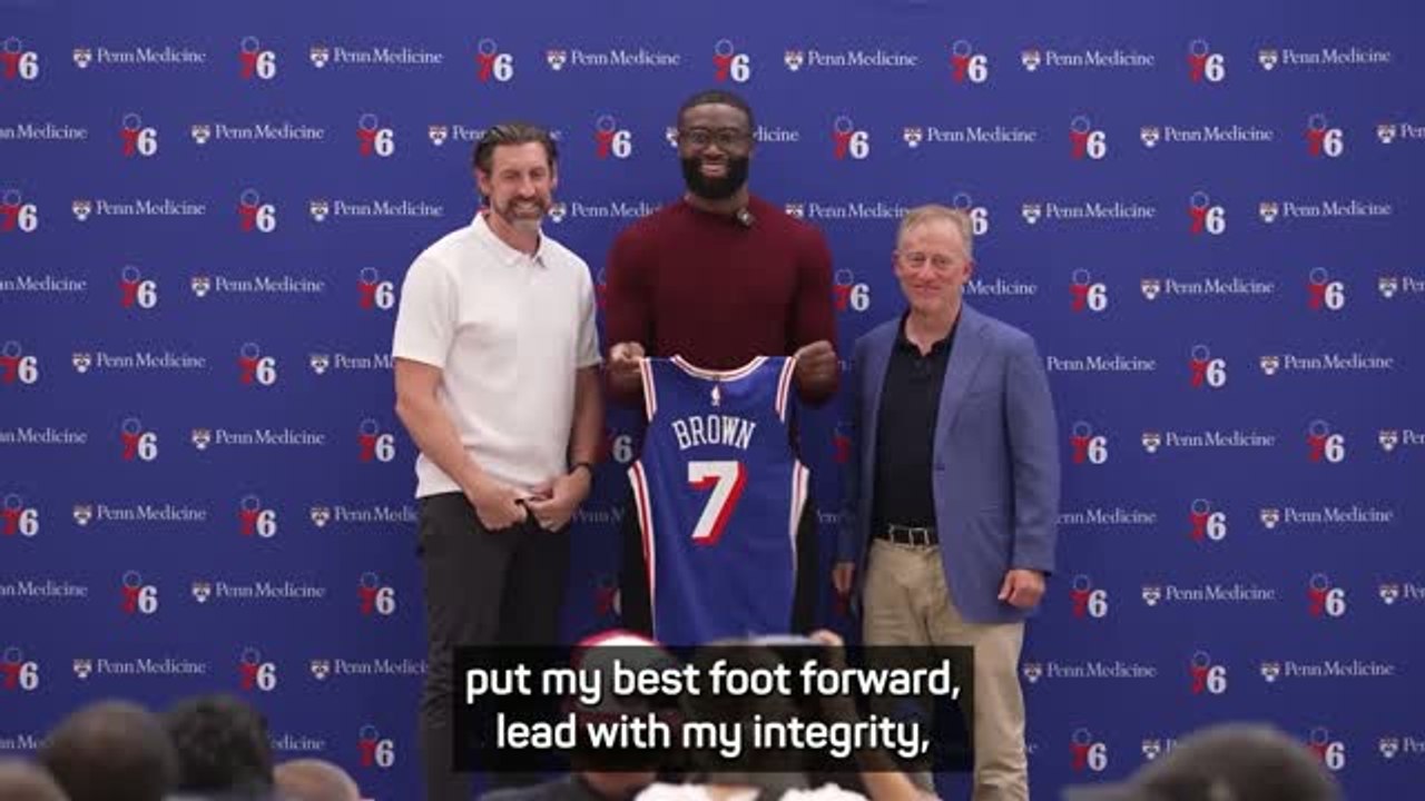 Brown addresses Sixers move, learning from LeBron and relationship with Tatum