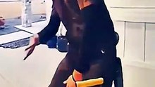 Not_every_delivery_moment_has_to_be_serious