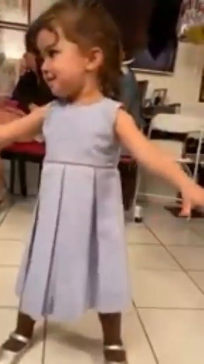Chayanne quedó cautivado con una pequeña que baila al ritmo de Salomé