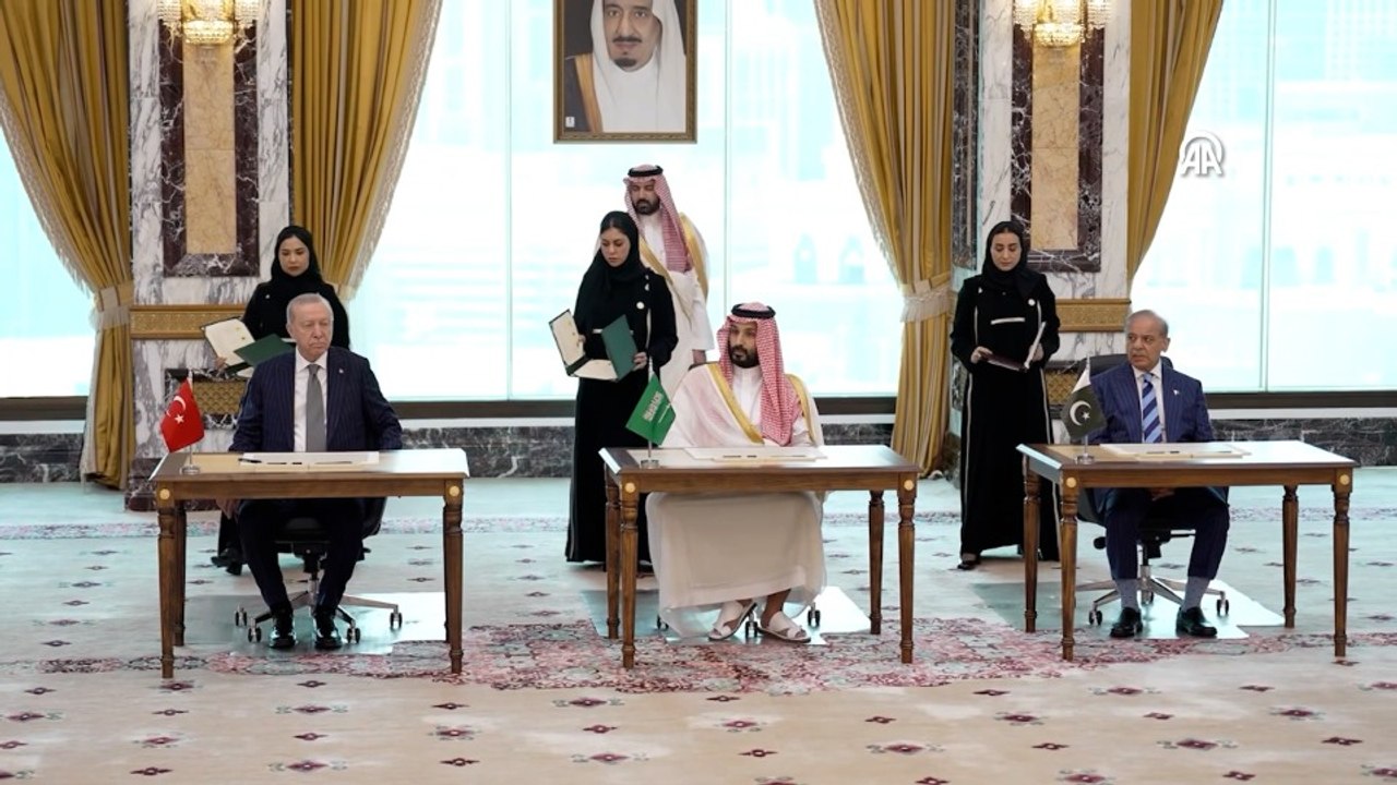Türkiye, Suudi Arabistan ve Pakistan, Ortak Savunma Anlaşması imzaladı