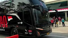 Giakarta, ecco il Milan: canti e balli allo sbarco, domani il Chelsea...