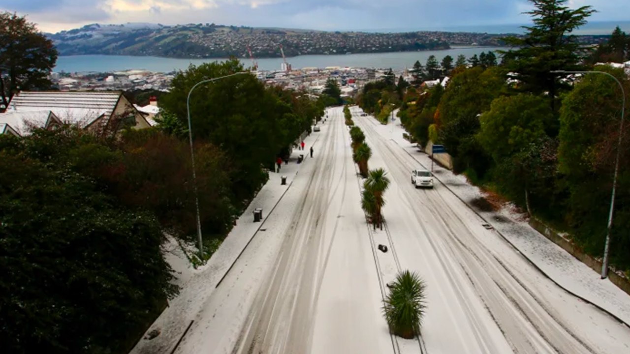 l'ondata di freddo senza precedenti in Nuova Zelanda
