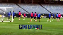 VIDEO FCIN1908 / Allenamento Inter, volée di Dimarco e splendida risposta di Provedel
