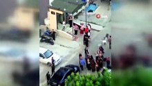 Taziye evinde ortalık karıştı! Tabancasını çekip husumetlisini kovaladı