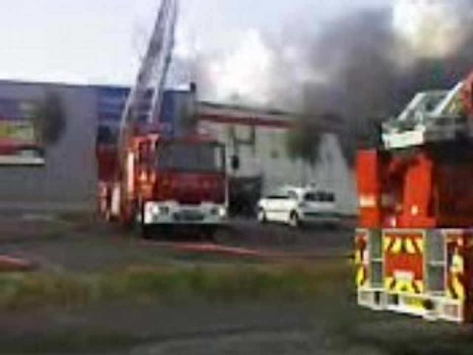incendie foir'fouille de chatellerault