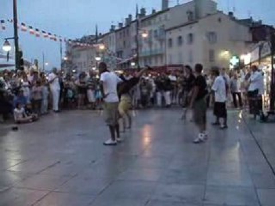 MOV02550