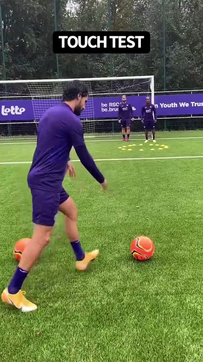 Touch test with pro players 🔥