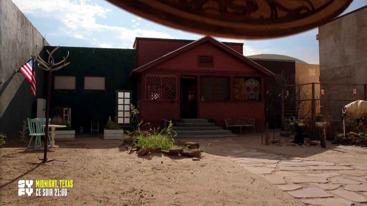 Midnight, Texas